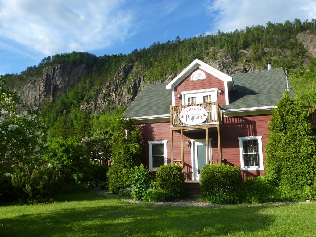 B&B Les Deux Pignons Petit-Saguenay Eksteriør billede